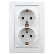Розетка 2-м СП Plano 1-208-01 16А IP20 250В 2х2P+E Schuko защ. шторки бел. Intro Б0053933